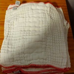 11 cloth-eez medium prefolds diapers